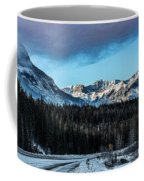  Coffee Mug featuring the digital art The mountains around Barrier Lake by Jerald Blackstock