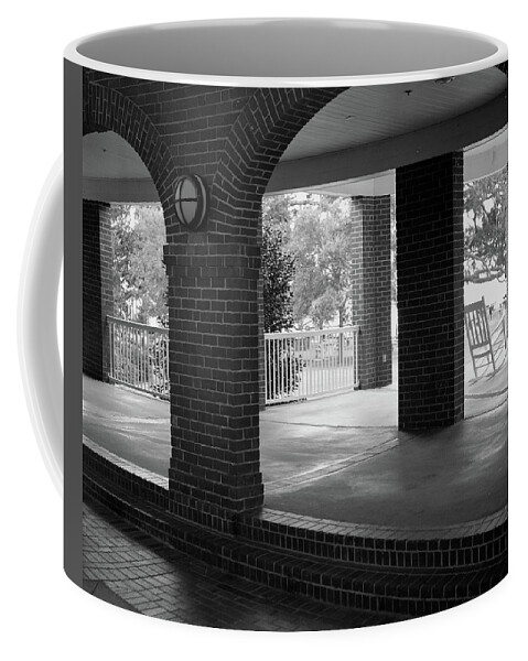 Bricks Coffee Mug featuring the photograph The Old Casino, St. Simons Island by John Simmons