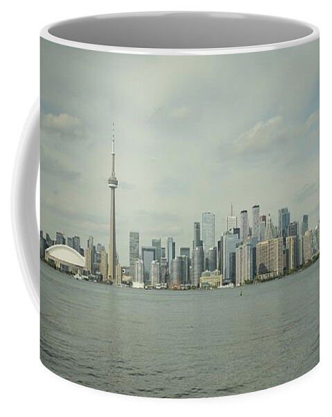 Toronto Coffee Mug featuring the photograph Toronto Ontario Canada Photo 186 by Lucie Dumas