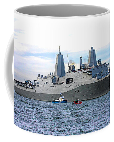 Us Navel Vessel Coffee Mug featuring the photograph USS New York by Bob Kopprasch
