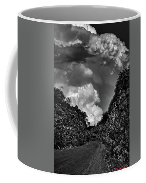 Road Coffee Mug featuring the photograph Valley Road by Rene Vasquez