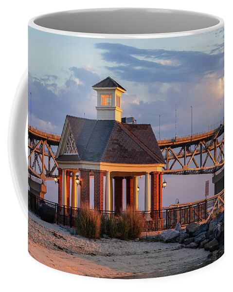 Yorktown Coffee Mug featuring the photograph Yorktown Pavilion at Sunrise by Rachel Morrison