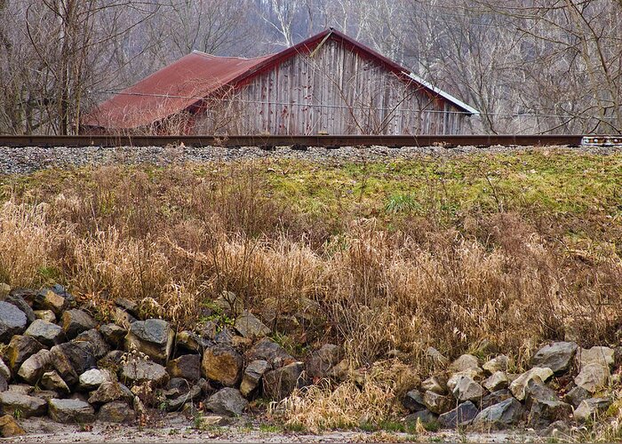 Barn Greeting Card featuring the photograph Barn Bend by Tim Fitzwater