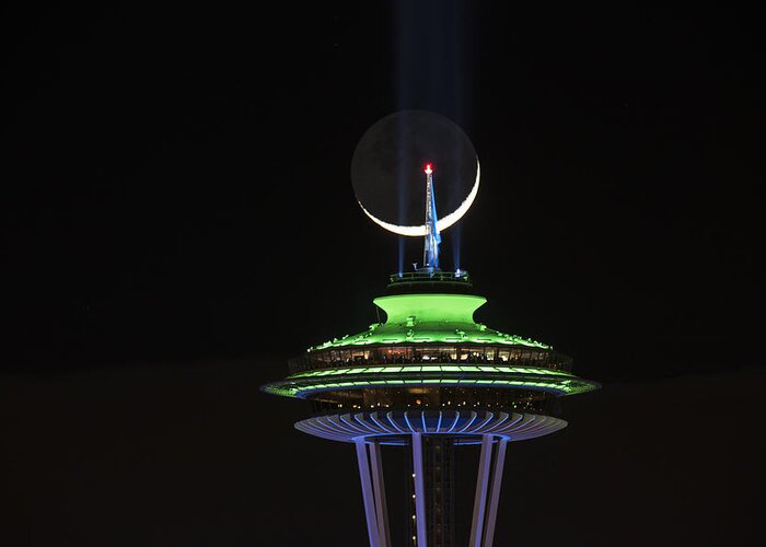 Space Needle Greeting Card featuring the photograph Crescent and Space Needle by Yoshiki Nakamura