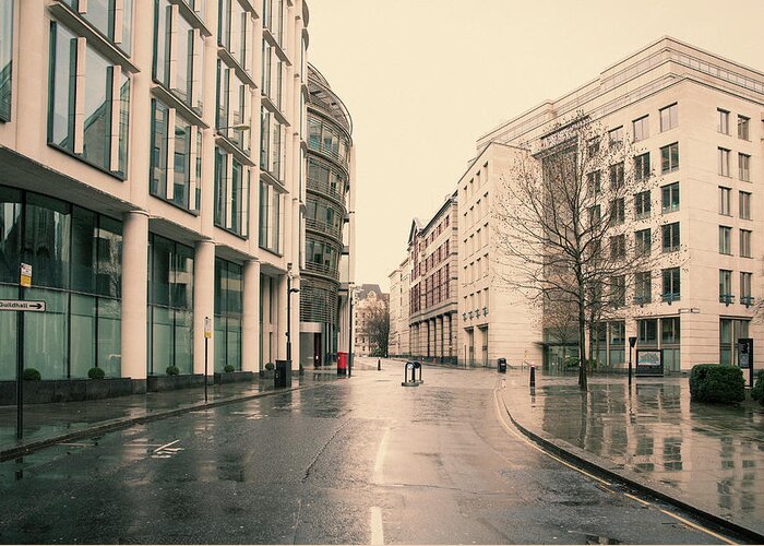 Tranquility Greeting Card featuring the photograph Deserted London 04 by Nick Dolding