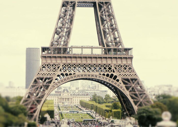 Photography Greeting Card featuring the photograph Eiffel Tower by Ivy Ho