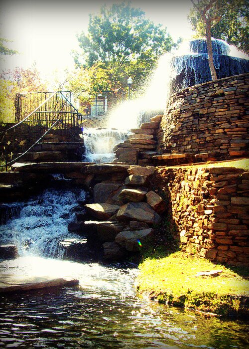 Finlay Park Fountain Greeting Card featuring the photograph Finlay Park Fountain by Lisa Wooten