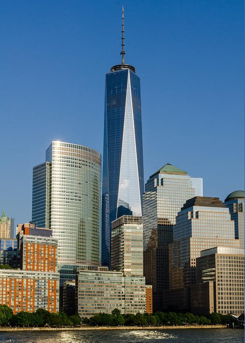 Freedom Tower Greeting Card featuring the photograph Freedom Tower by Frank Mari