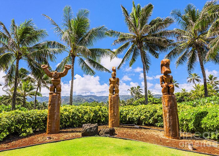 Hawaiian Tikis Greeting Card featuring the photograph Giant Hawaiian Tiki Statues by Aloha Art
