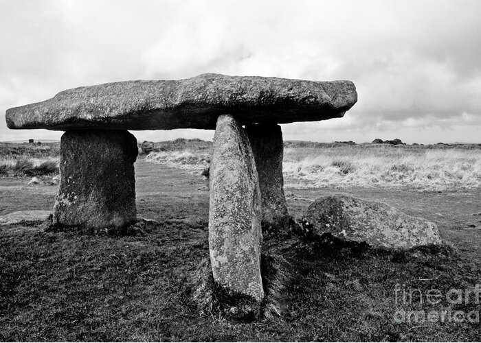 Lanyon Quoit Greeting Card featuring the photograph Lanyon Quoit by Chris Thaxter