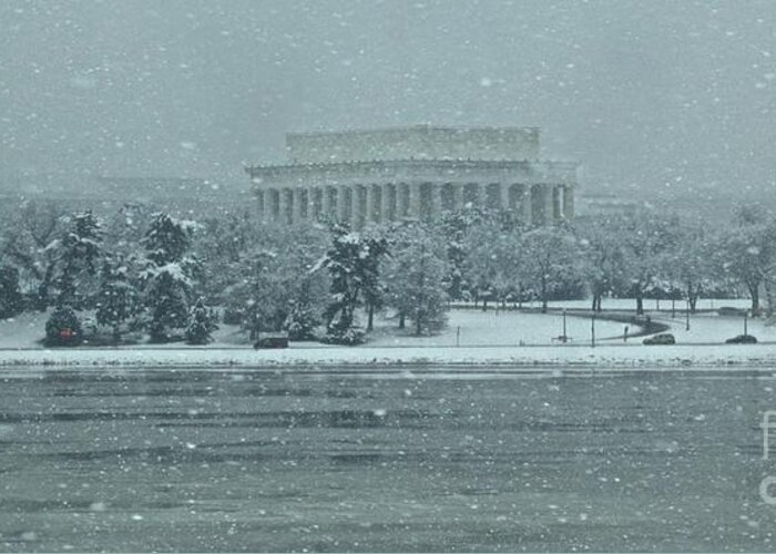 Washington Dc Greeting Card featuring the photograph Lincoln Memorial by Tracy Rice Frame Of Mind