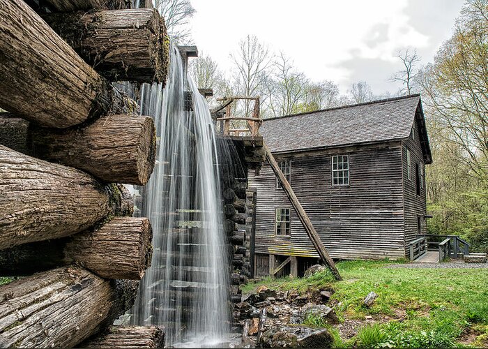 Mountain Farm Museum Greeting Card featuring the photograph Mingus Mill by Victor Culpepper