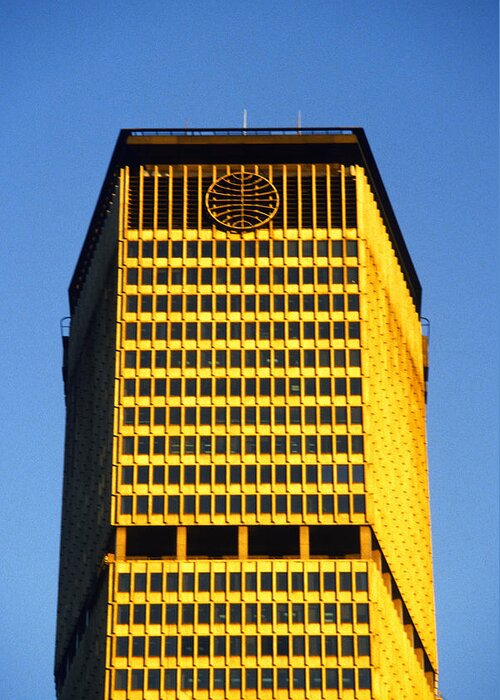 Pan Am Greeting Card featuring the photograph Pan Am Building in 1984 by Gordon James