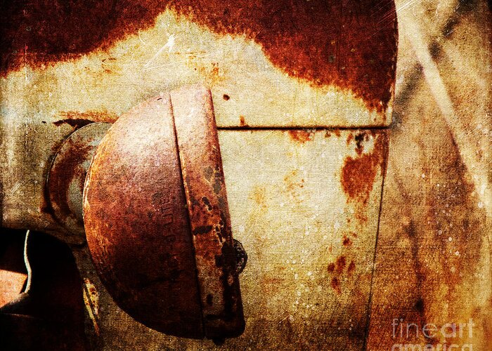 Rust Greeting Card featuring the photograph Rusty Headlamp by Pam Holdsworth