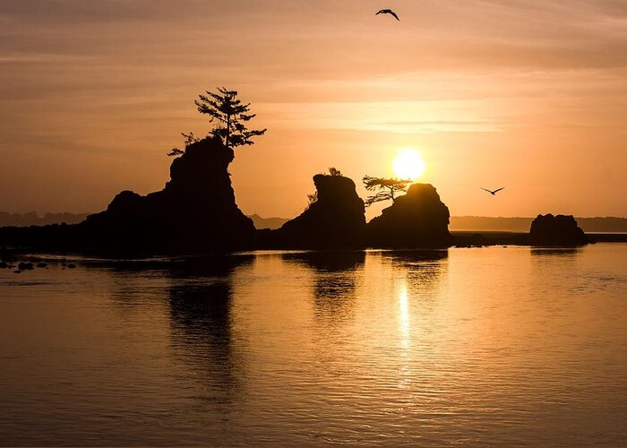 Siletz Bay Greeting Card featuring the photograph Siletz Sunset 0012 by Kristina Rinell