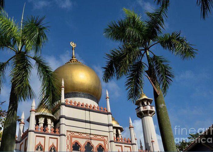 Sultan Greeting Card featuring the photograph Sultan Masjid mosque Singapore by Imran Ahmed