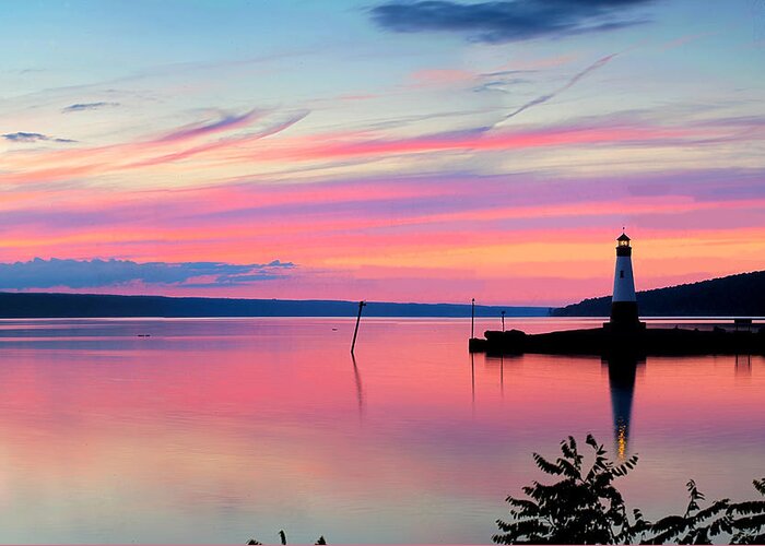 Ithaca Greeting Card featuring the photograph Sunset On Cayuga Lake Ithaca New York by Paul Ge
