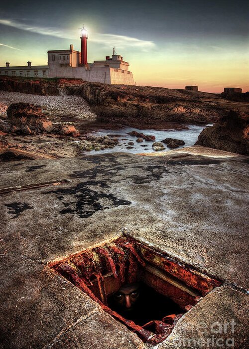 Bad Greeting Card featuring the photograph Underground peek by Carlos Caetano