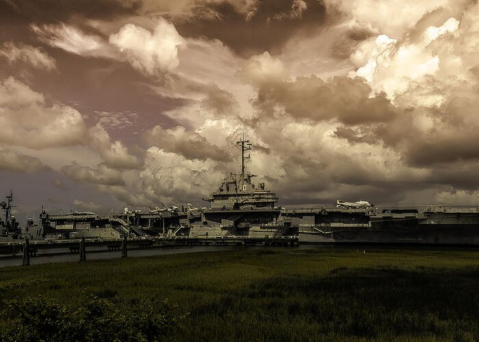 Uss Yorktown Greeting Card featuring the photograph USS Yorktown by Kevin Senter