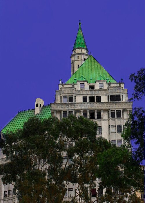 Building Greeting Card featuring the photograph Villa Building by Joseph Hollingsworth