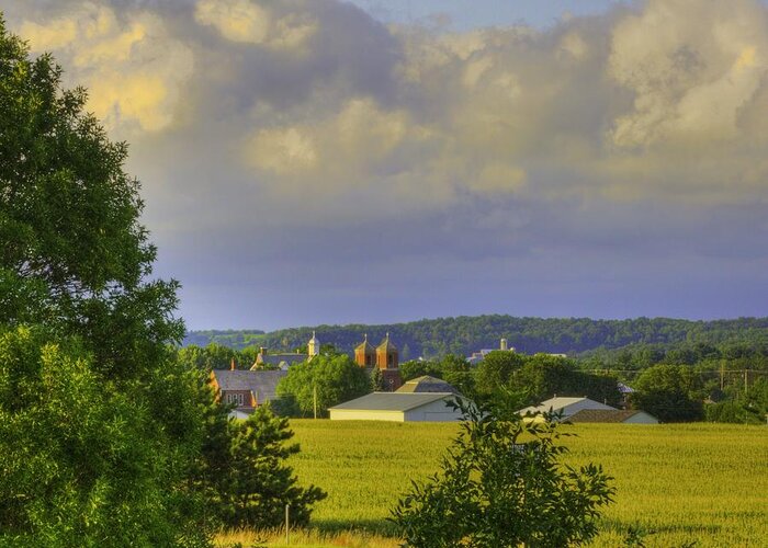 Hdr Greeting Card featuring the photograph Vista at Tildon Wisconsin by Larry Capra