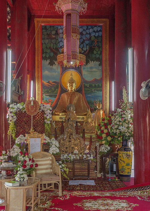 Scenic Greeting Card featuring the photograph Wat Chedi Liem Phra Wihan Buddha Image DTHCM0827 by Gerry Gantt