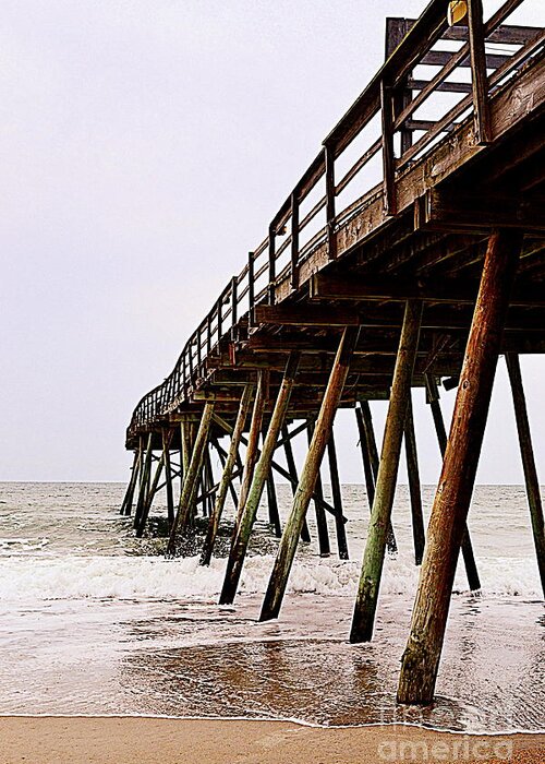 Oceanic Pier Greeting Card featuring the photograph Weathered Oceanic Pier by Amy Lucid