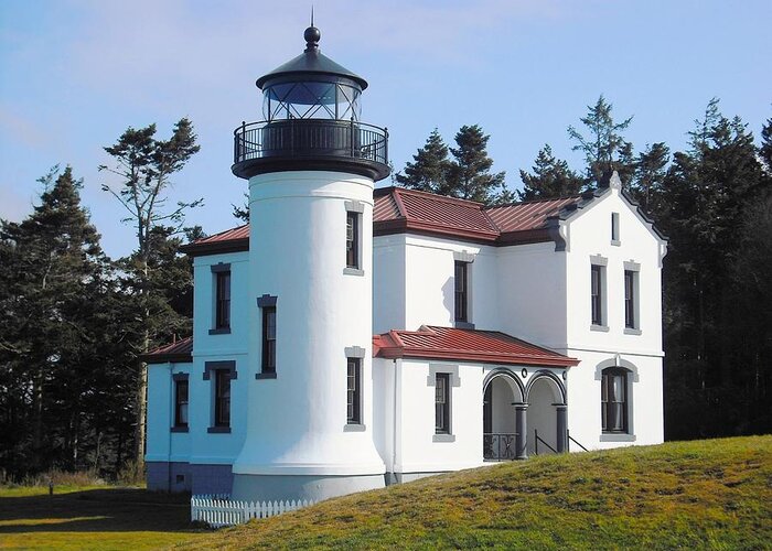 Washington Greeting Card featuring the photograph Admiralty Head Lighthouse by Kelly Manning