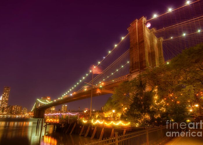 Art Greeting Card featuring the photograph Brooklyn Bridge At Night by Yhun Suarez