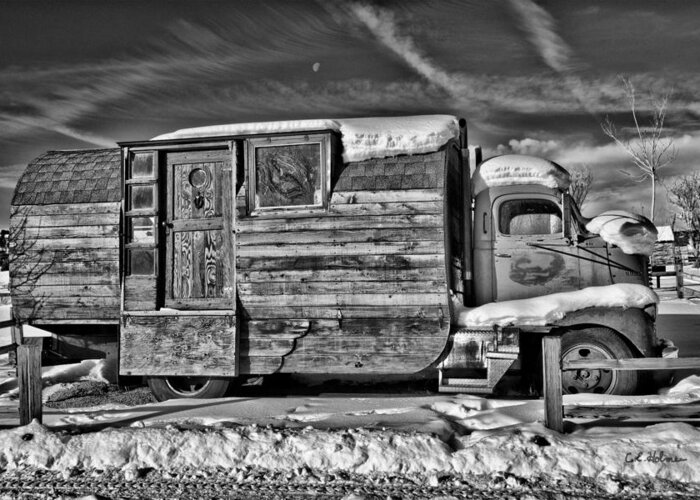 Mobile Greeting Card featuring the photograph Home On Wheels - BW by Christopher Holmes