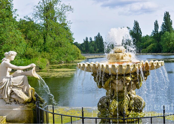 London Greeting Card featuring the photograph Italian fountain London by Andrew Michael