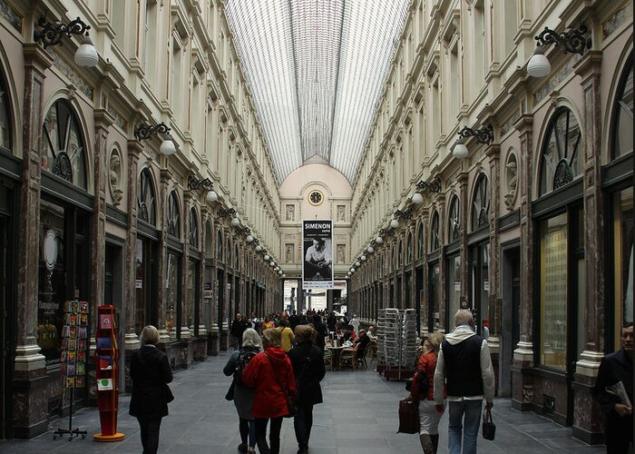 Bruxelles Greeting Card featuring the photograph Les galeries a Bruxelles by Sebastian Krieger