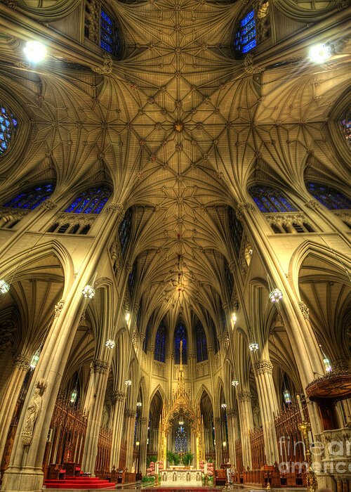 Art Greeting Card featuring the photograph St Patrick's Cathedral - New York by Yhun Suarez