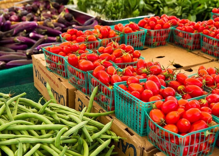 Tomatoes Greeting Card featuring the photograph Vegetables Farmers Market by Dina Calvarese