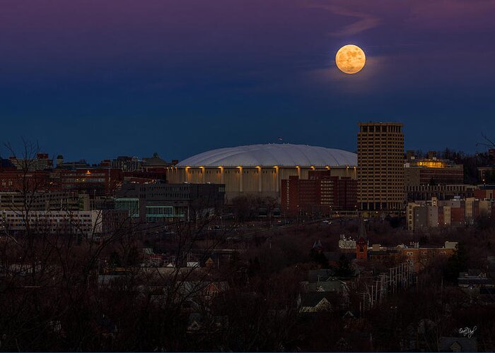 Syracuse Greeting Card featuring the photograph A Night To Remember by Everet Regal