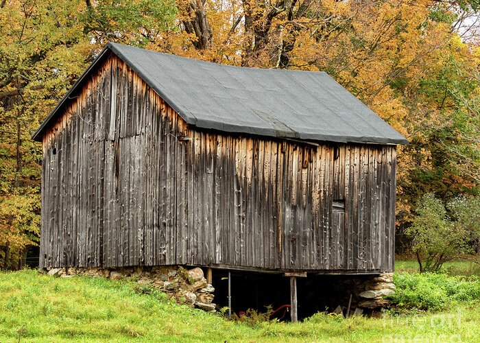 Vermont Greeting Card featuring the photograph Antique Barn by Phil Spitze