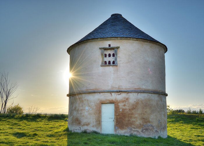 Auldearn Greeting Card featuring the photograph Auldearn Doocot by Veli Bariskan