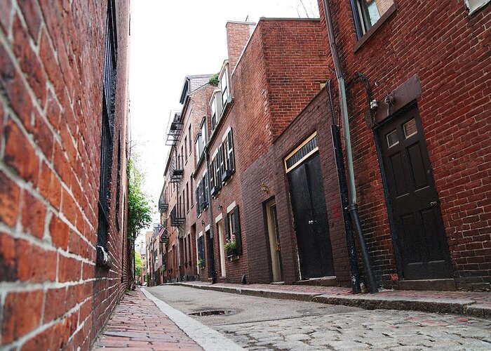 Boston Greeting Card featuring the photograph Beacon Hill Alley by Christopher Brown