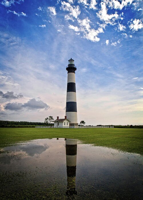 Nc Greeting Card featuring the photograph Bodie Island Lighthouse by Alan Raasch