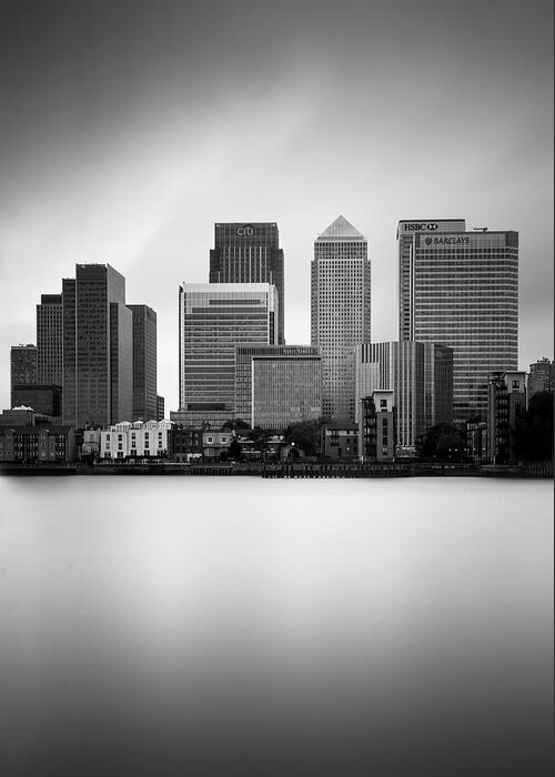 Canary Wharf Greeting Card featuring the photograph Canary Wharf II, London by Ivo Kerssemakers