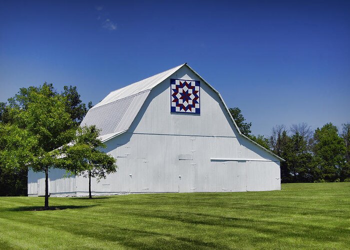 Barn Greeting Card featuring the photograph Carpenters Wheel Quilt Barn by Cricket Hackmann