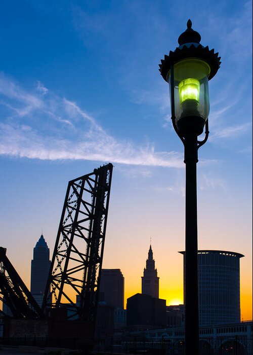 Cleveland Greeting Card featuring the photograph Cleveland Morning by the Lamp Post by Clint Buhler