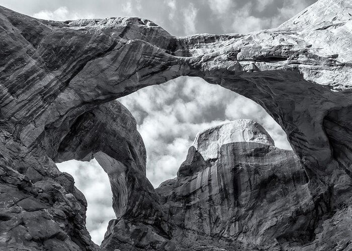 Landscape Greeting Card featuring the photograph Double Arch BW by Jonathan Nguyen