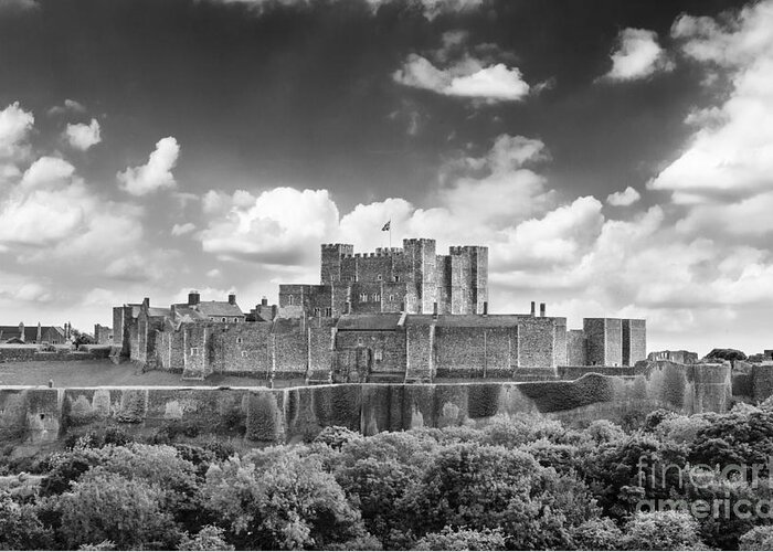 Dover Greeting Card featuring the photograph Dover Castle by Ian Dagnall