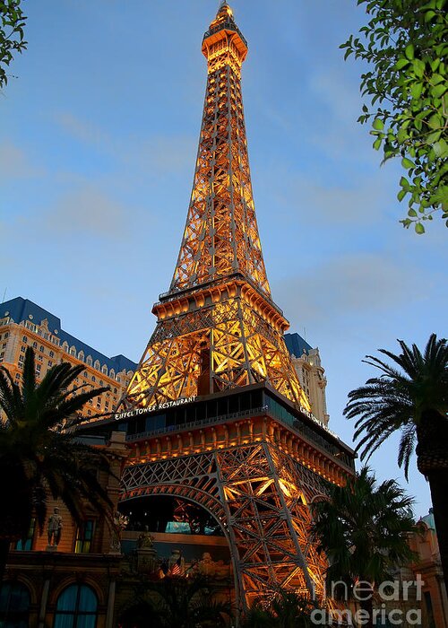 Eiffel Tower Greeting Card featuring the photograph Eiffel Tower in Vegas at Dusk by Teresa Zieba