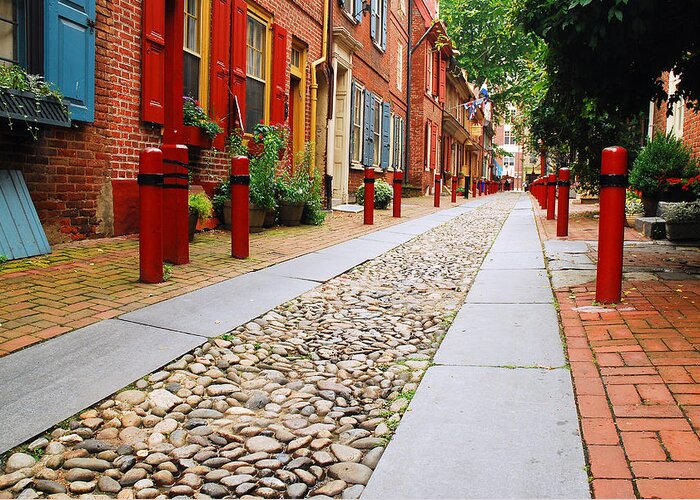 Philadelphia Greeting Card featuring the photograph Elfreth Alley by James Kirkikis