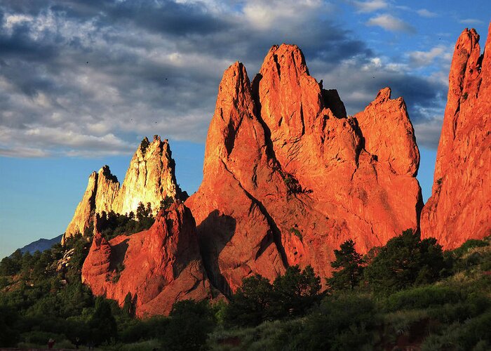 Garden Of The Gods Greeting Card featuring the photograph Flaming Red Rocks by Alan Socolik