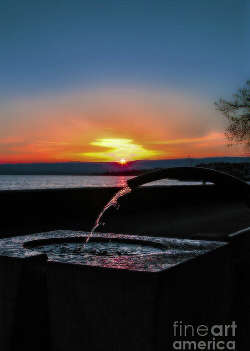 Sunset Greeting Card featuring the photograph Fountain Sunset by Joseph Yvon Cote