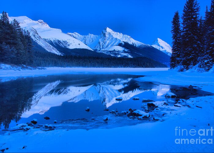 Maligne Lake Greeting Card featuring the photograph Frigid Winter Evening At Maligne Lake by Adam Jewell