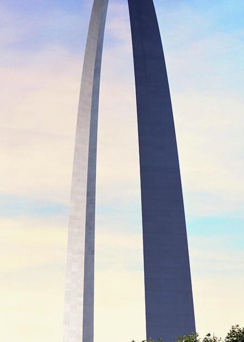 Garteway Arch Greeting Card featuring the photograph Gateway Arch - St Louis by Harold Rau